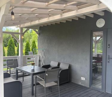 Milkow House | Pet-Friendly Bryziówka: Guest Rated 9/10 for Families