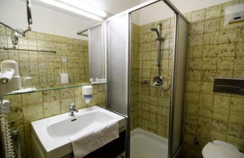 Lackenhof Hotel | Welcoming BS-Ötscher Hotel: Pet-Friendly with Hot Tub