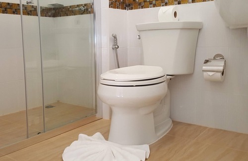 Ban Bo Han Hotel | Convenient Stay at BS Airport, Phuket - Family-Friendly Amenities