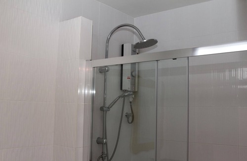 Ban Bo Han Hotel | Convenient Stay at BS Airport, Phuket - Family-Friendly Amenities