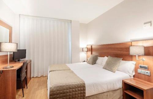Albolote Hotel | Family-Friendly Stay at BS Principe Felipe with Great Access