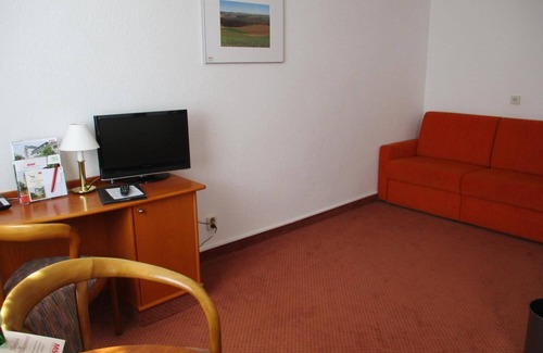 Bad Elster Hotel | Relax at BSW - Vitalhotel Weisse Elster with Spa & Pool