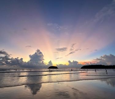 Kata Hotel | Family-Friendly Retreat at BT Hotel Kata Beach - Rated 9/10