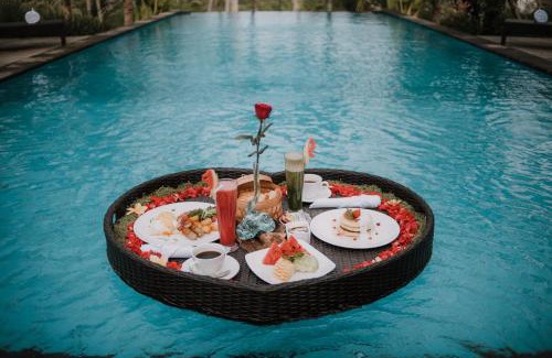 Andong Hotel | Tranquil Bubu Suite by Prasi with Ocean View and Pool
