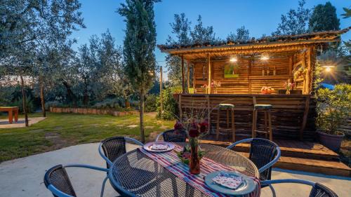 Terranuova Bracciolini Villa | Exquisite Oceanfront Retreat at Buca Delle Fate 8