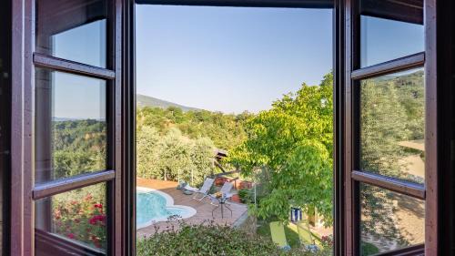 Terranuova Bracciolini Villa | Exquisite Oceanfront Retreat at Buca Delle Fate 8
