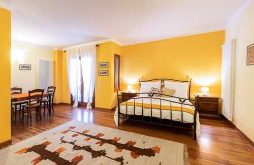 Cormons Bed & Breakfast | Discover Buccara B&B Due Del Monte: Pool, Spa & Dining