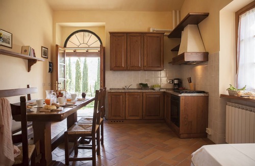 Arezzo Other | Buccia Nera: Family-Friendly Stay with Pool & Restaurant