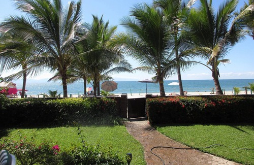 Bucerias Apartment | Paradise Awaits: Bucerias Beachfront Getaway with Pool