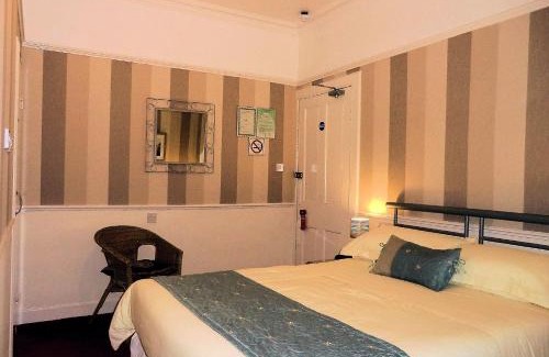 Moffat House | Discover Buchan Guest House: Highly Rated with Dining Options