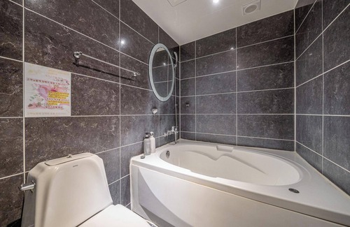 Sang-dong Hotel | Eco-Friendly Retreat at Bucheon Alps with Family Amenities