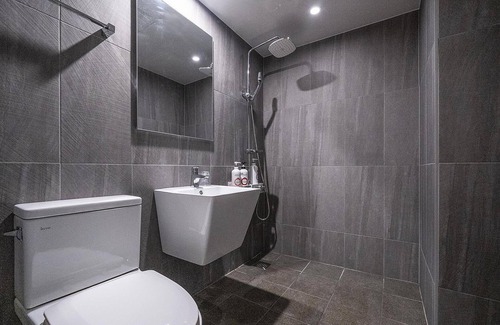 Bucheon Hotel | Eco-Friendly Bucheon Renee: Kid-Friendly Stay with Breakfast