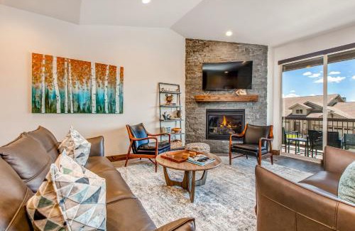 Park City House | Discover Buck Horn Haven: Pet-Friendly Retreat with Hot Tub