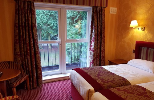 Telford Hotel | Discover Buckatree Hall Hotel: Family-Friendly Retreat
