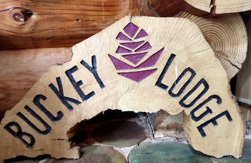 Tendon Ski Chalet | Discover Buckey Lodge: Steps from Tendon Waterfalls