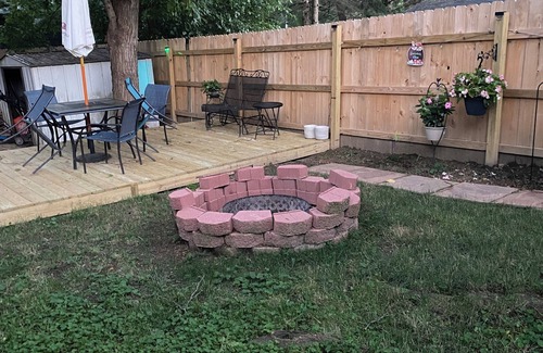 Kilbourne Condo | Inviting Buckeye Condo with Hot Tub & Pool Table