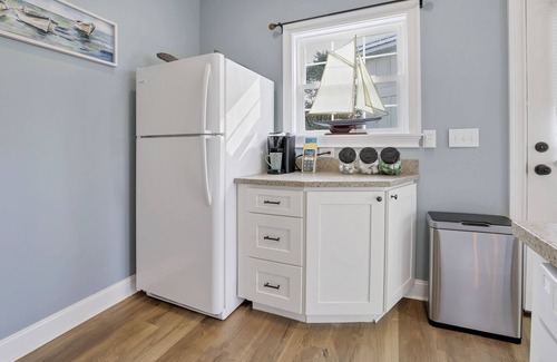 Buckeye Lake House | Waterfront Retreat at Crane Cove Resort - 10/10 Guest Rated