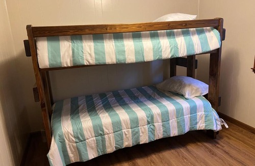 Mathias House | Pet-Friendly Buckhorn Cabin with 9.7/10 Guest Rating