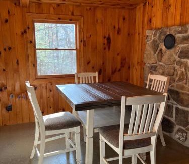 Mathias House | Pet-Friendly Buckhorn Cabin with 9.7/10 Guest Rating