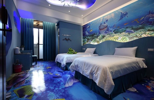 Xincheng Bed & Breakfast | Cozy Buckingham Palace B&B: Family-Friendly with Breakfast