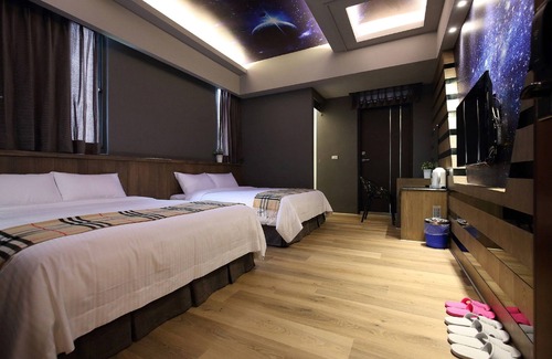 Xincheng Bed & Breakfast | Cozy Buckingham Palace B&B: Family-Friendly with Breakfast