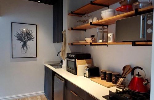 Pinetown House | Cozy Buckingham Studio with Hot Tub & Family-Friendly Fun