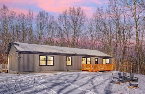 Logan House | Buckingham Woods I Hocking Hills