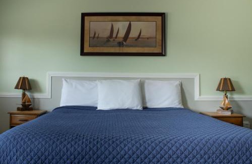 Bucksport Hotel | Pet-Friendly Retreat at Bucksport Inn - Rated 9/10