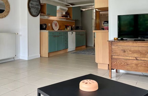 Thorigny-sur-Marne Apartment | Bucolic Garden level, 4 pers, near Disney