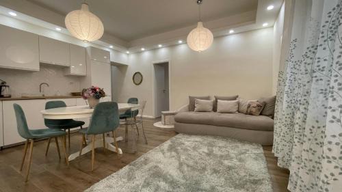 Ujlak Apartment | Family-Friendly Buda Garden Apartment - Rated 9.7/10