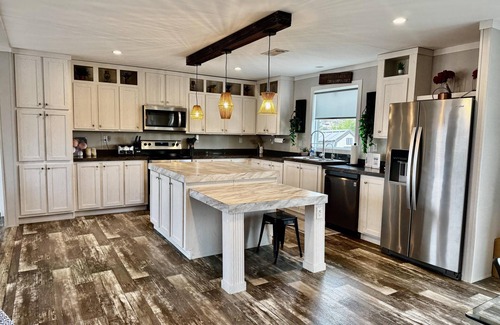 Dripping Springs House | Buddha Cottage @ 13 Acres Meditation Retreat