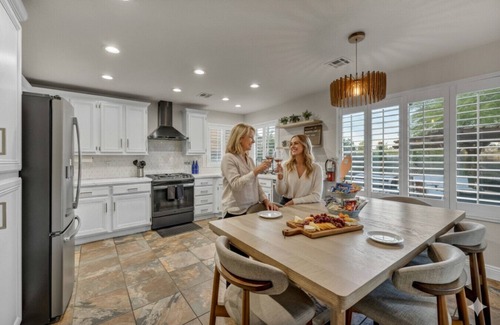 Highland Hills Apartment | Elegant Home with Spa, Pet-Friendly and Game Amenities