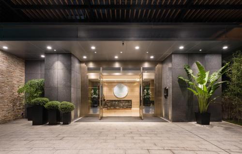 Guangzhou Hotel | Top-Rated Buddy Hotel with Hot Tub & Family-Friendly Amenities