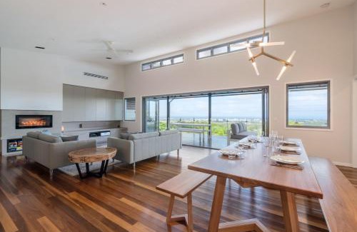 Buderim House | Explore Buderim Mountain Panorama Retreat for Families