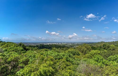 Buderim House | Explore Buderim Mountain Panorama Retreat for Families