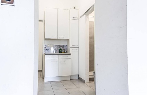 Wahring Apartment | Budget-Friendly 1BR Apartment Near AKH Hospital & Volksoper