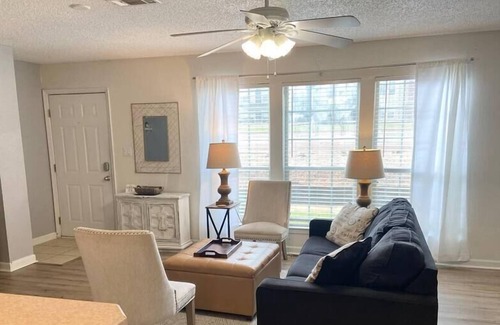 Auburn Apartment | Budget and Family Friendly - Spacious and Clean