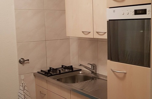 Lucerne Apartment | Affordable Studio Apartment in Central Luzern with Breakfast