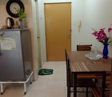 Taytay Apartment | Affordable Transient Stay with Pool & Breakfast near Sitio Elena