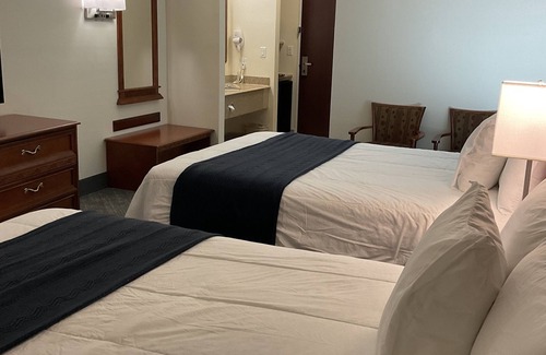 Cameron Hotel | Budget-Friendly Stay at Budget Host Inn & Suites