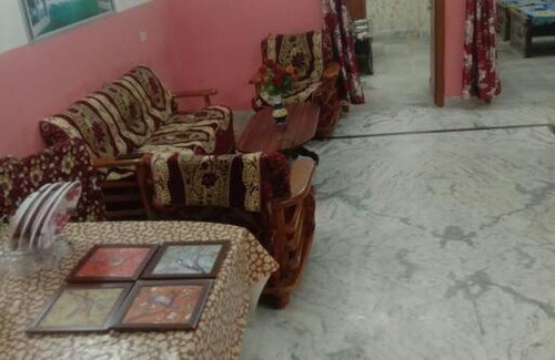 Toli Chowki Apartment | Budget House: Family-Friendly Stays Await You