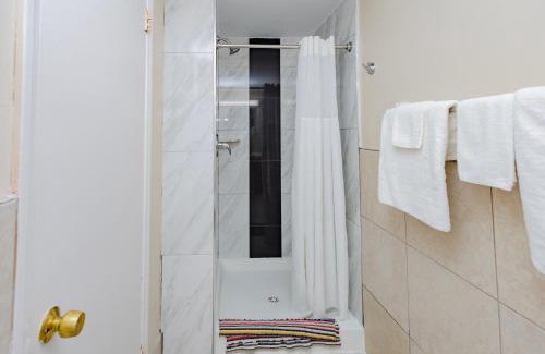 Lockbourne Hotel | Family-Friendly Budget Inn Columbus with Great Reviews