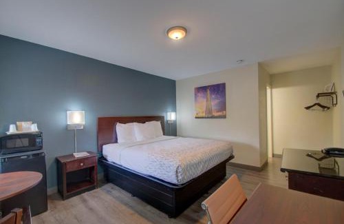 Falls Church Hotel | Budget-Friendly Stay at Budget Inn Falls Church with Breakfast