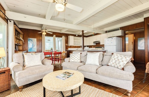 Pirates Beach House | Budget-Friendly Pet Welcome Beachside Retreat Near Ocean