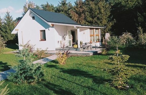 Kolczewo House | Family-Friendly Budlejowy Domek with Outstanding 9.5 Rating