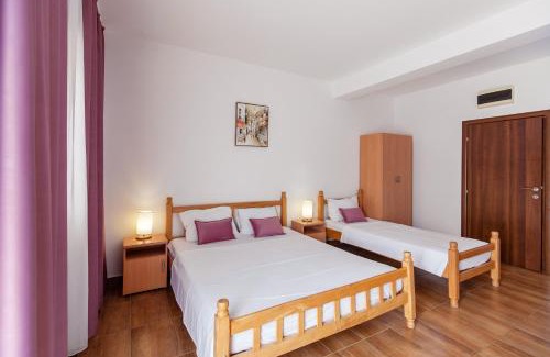 Podmaine Apartment | Discover Pet-Friendly Budva Town Apartments for Your Stay