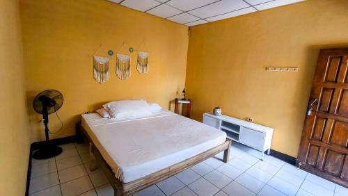 Granada Apartment | Buena Onda House