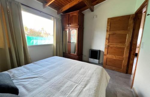 Trevelin Ski Chalet | Top-Rated Buena Vista Trevelin II: Family-Friendly Retreat