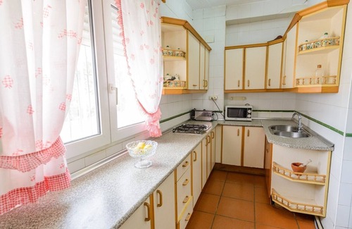 Illora Villa | Highly Rated Buenavista de Illora with Private Pool & Spa