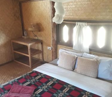 Pai House | Relaxing Escape at Bueng Pai Farm with Pool & Kitchen